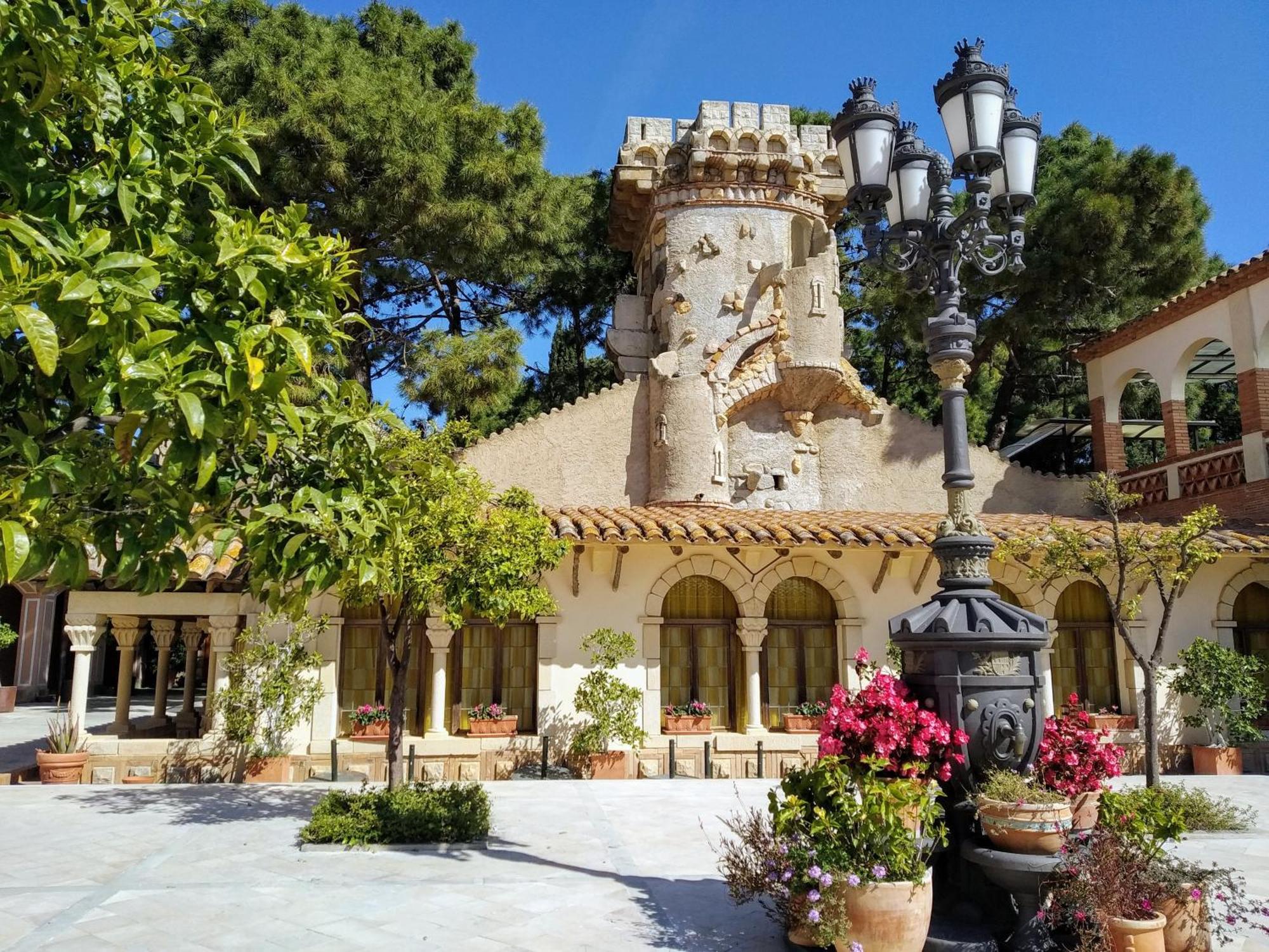 Hotel Termes Montbrió Montbrió del Camp Exterior foto